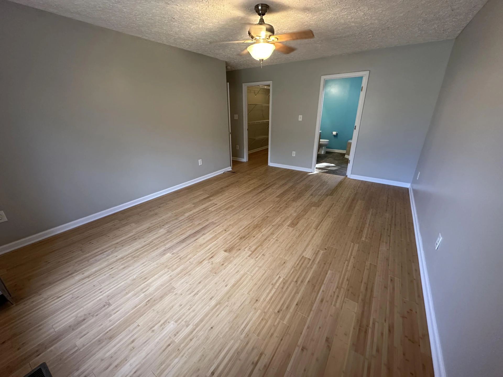 213 Heritage LN - Photo 20