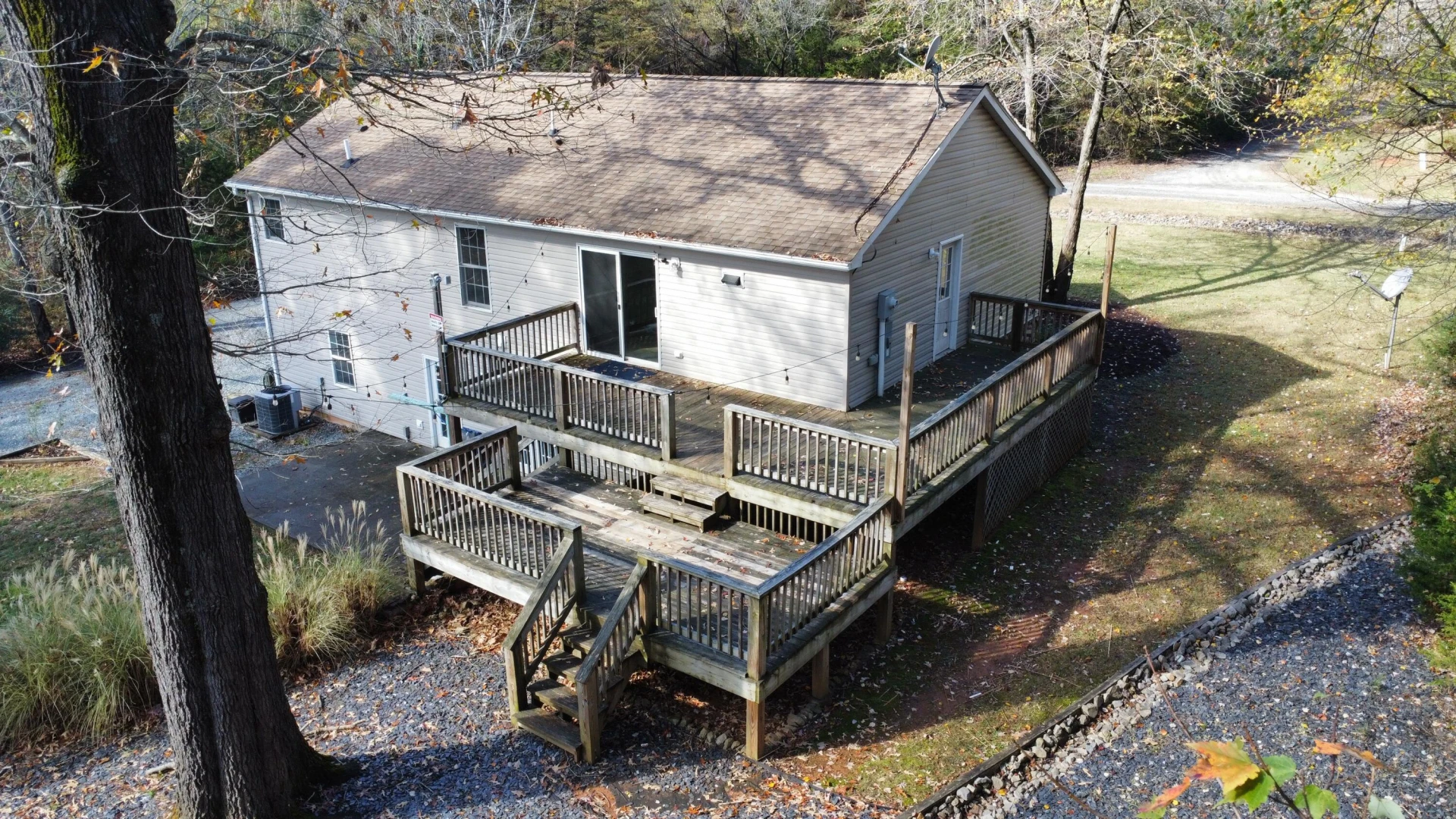 213 Heritage LN - Photo 6