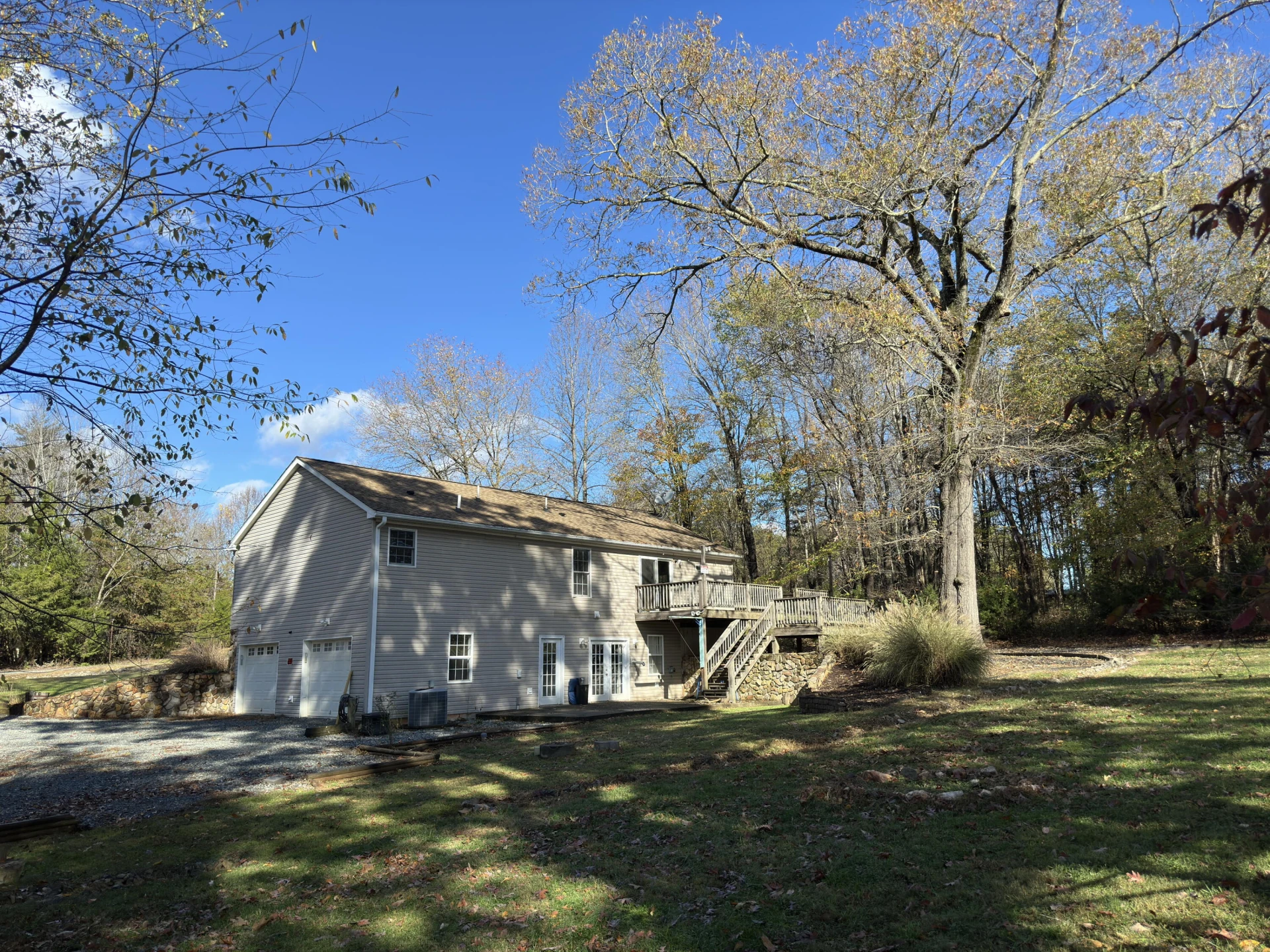213 Heritage LN - Photo 9