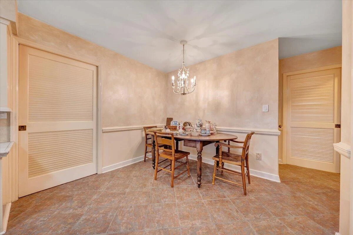 5265 North Spring DR - Photo 32