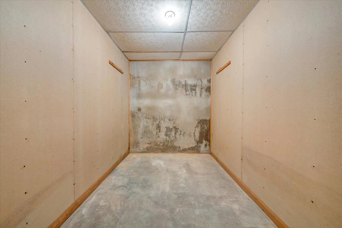 5265 North Spring DR - Photo 71