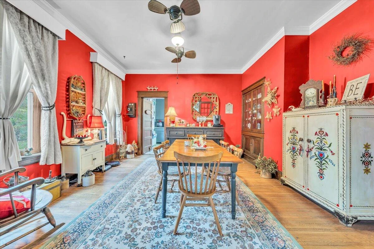 204 Rosedale AVE - Photo 12