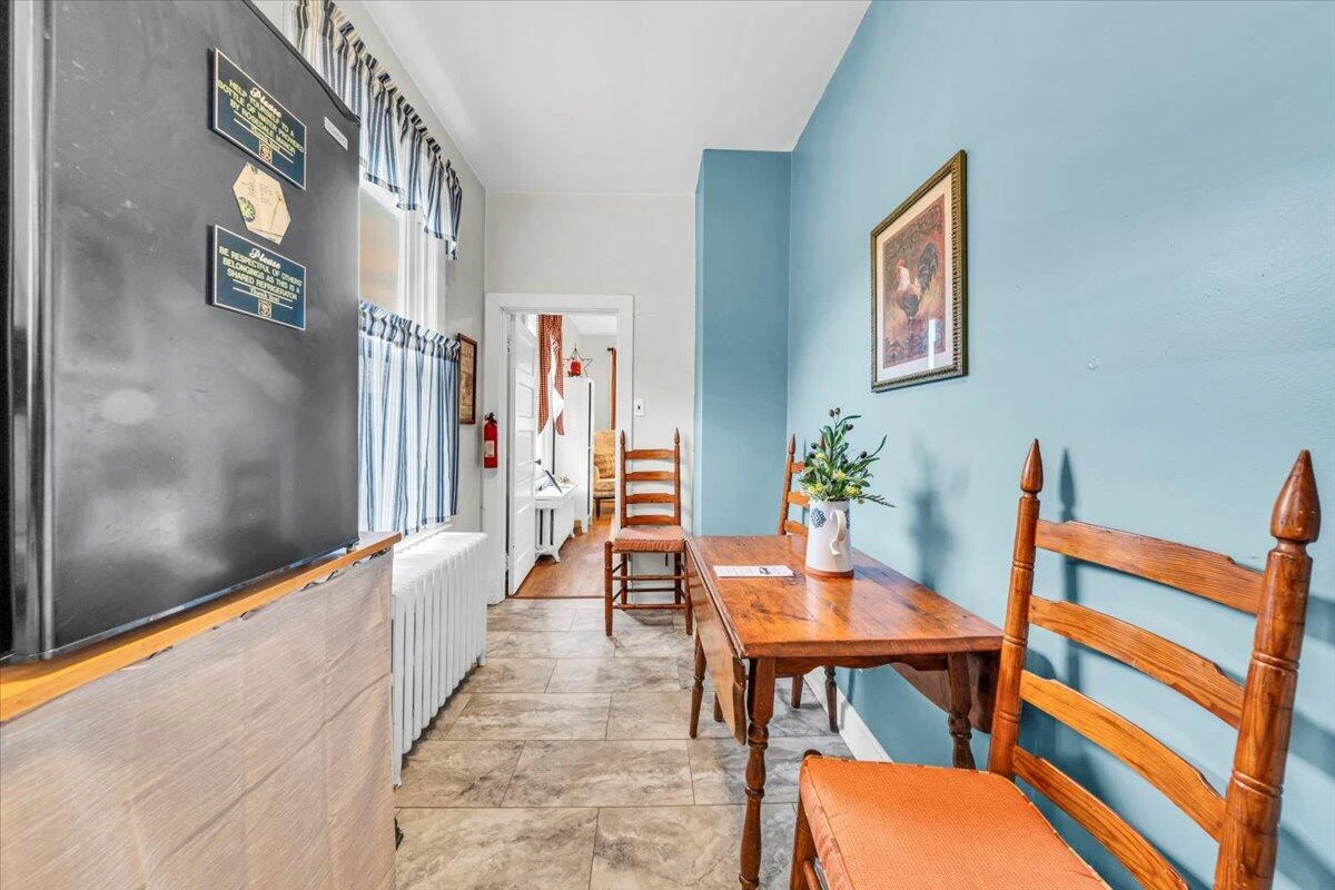 204 Rosedale AVE - Photo 32