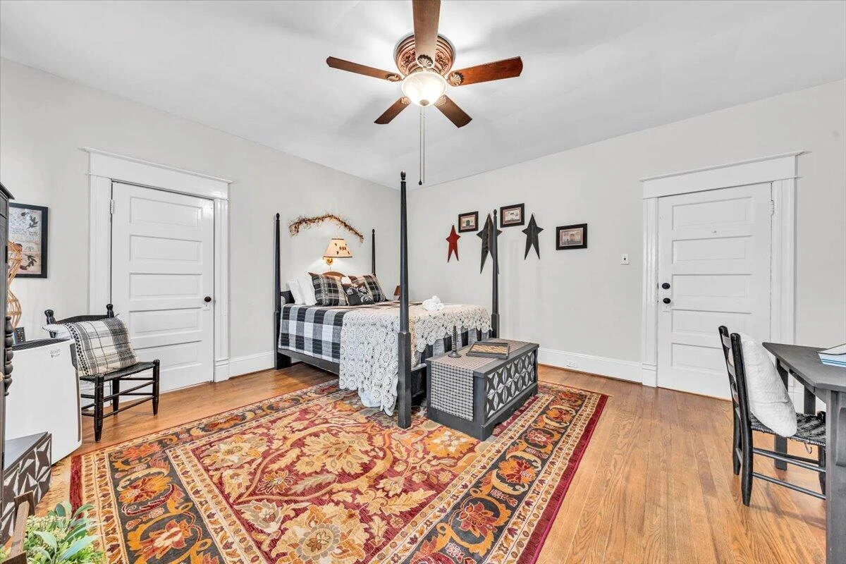 204 Rosedale AVE - Photo 36