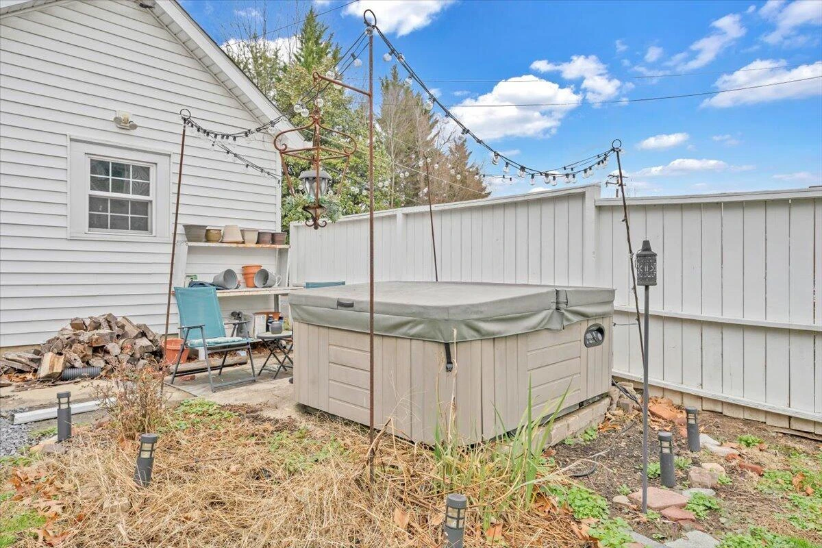 204 Rosedale AVE - Photo 52