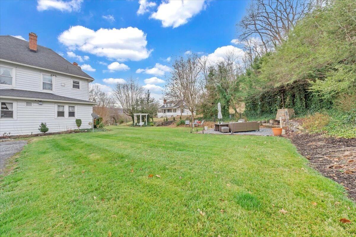 204 Rosedale AVE - Photo 55