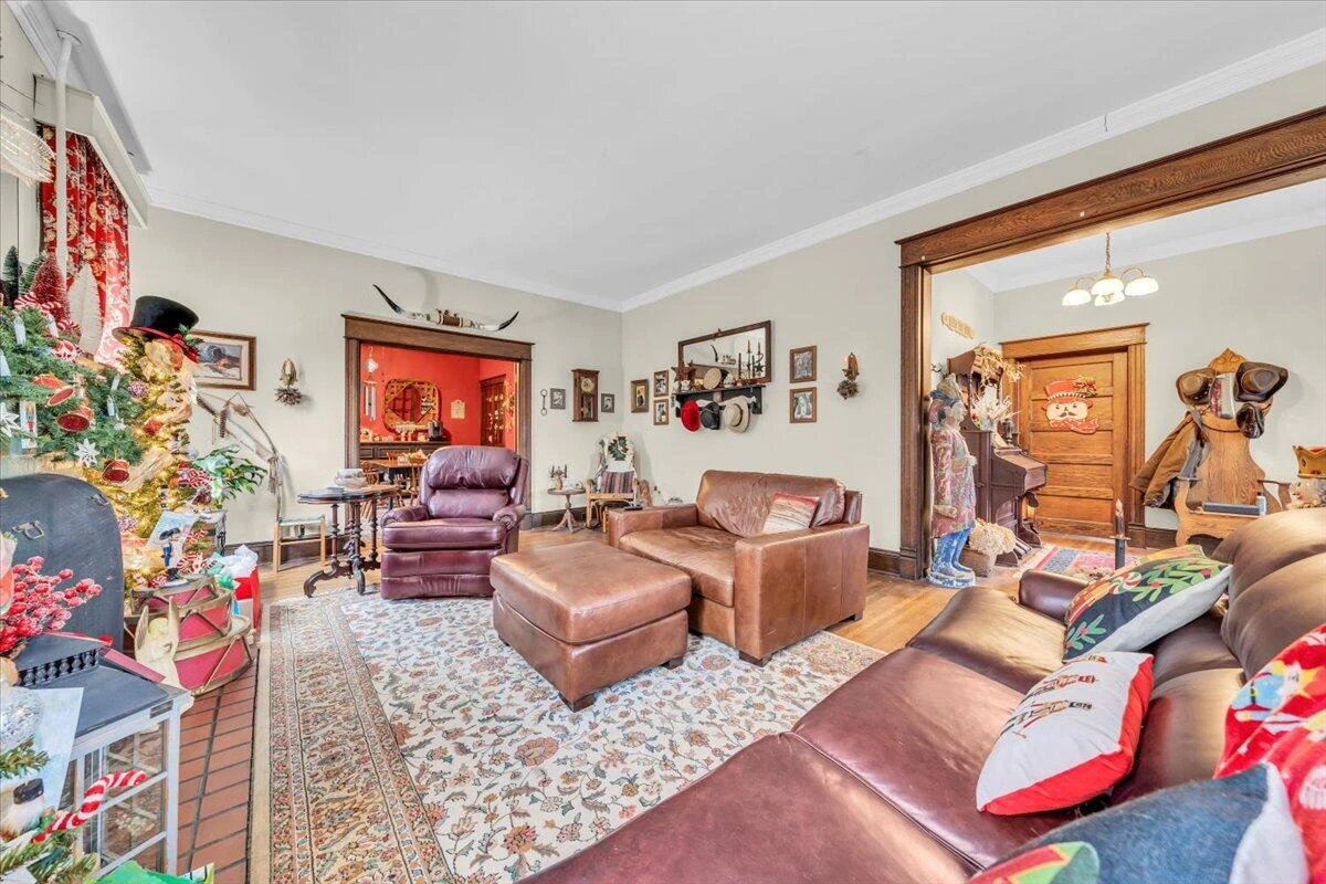 204 Rosedale AVE - Photo 6