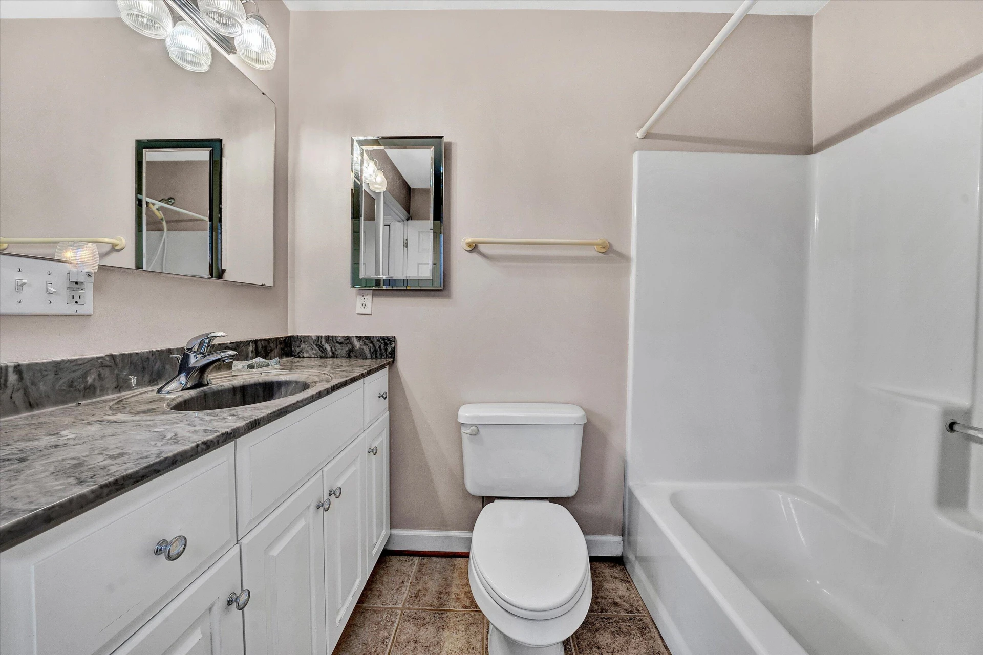 133 PRAIRIE DR - Photo 10