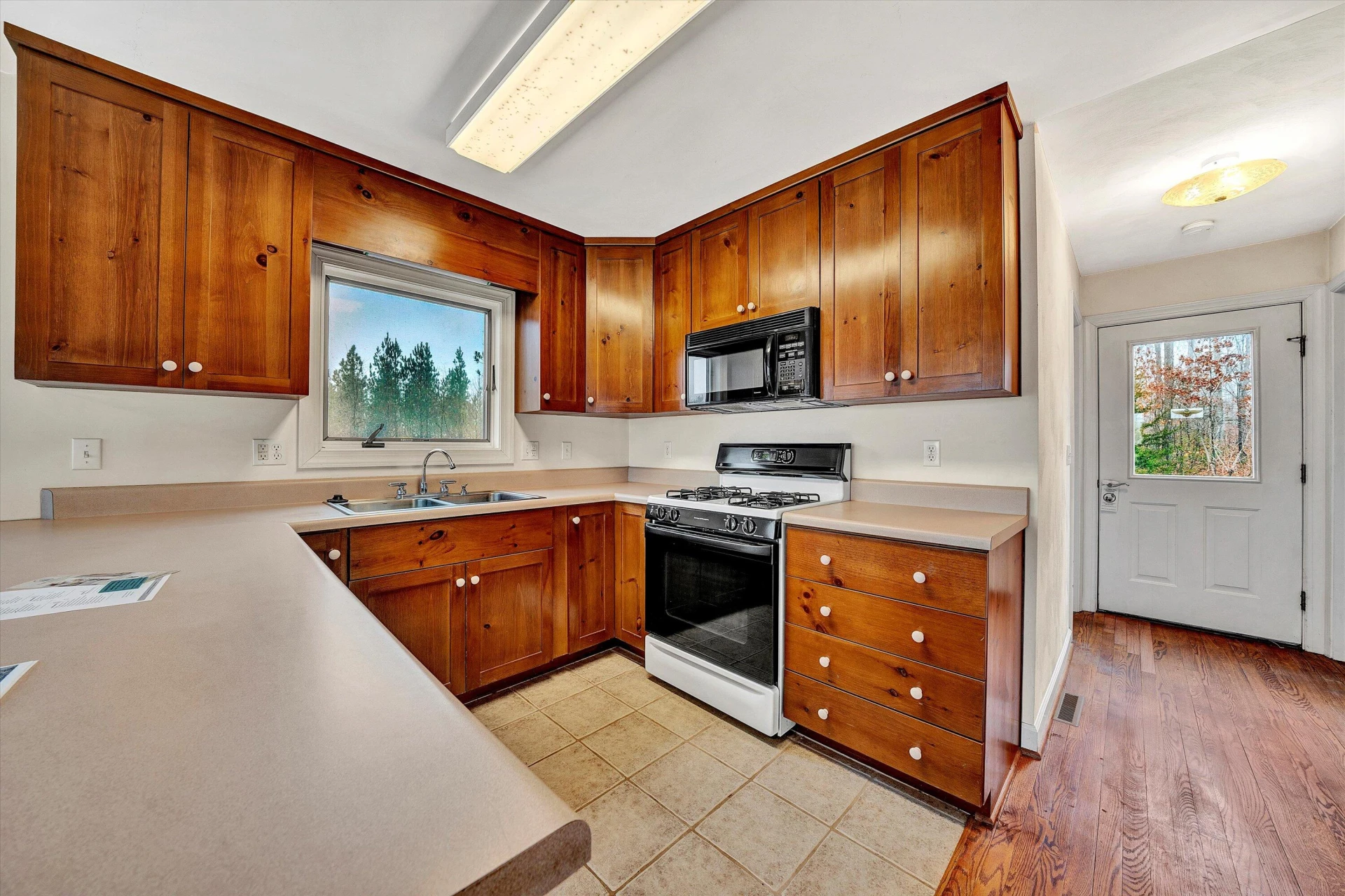 133 PRAIRIE DR - Photo 5