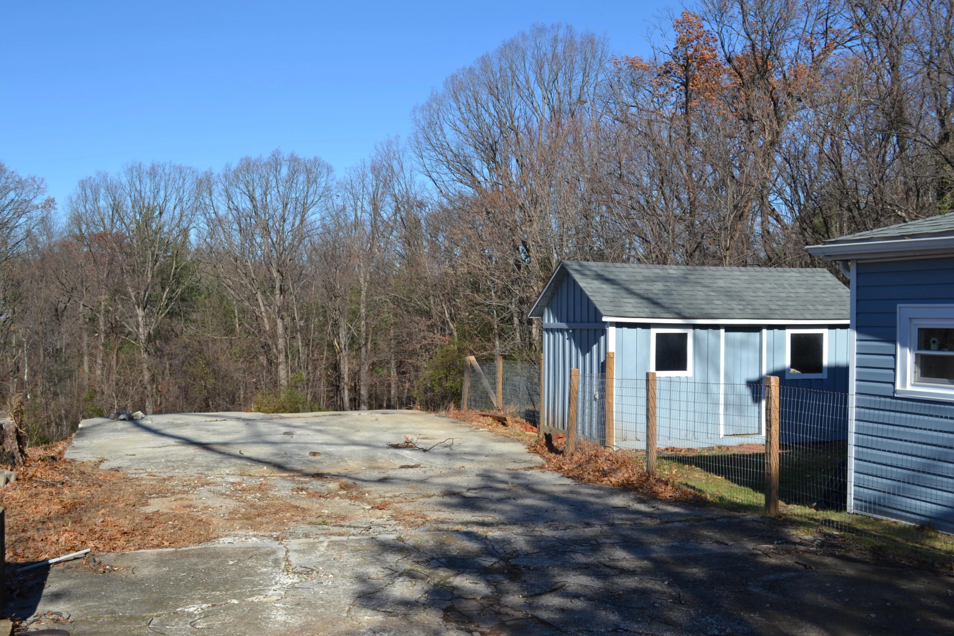 848 Gatling LN - Photo 2