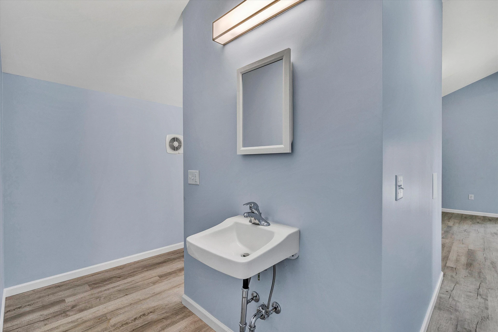 306 Carey AVE - Photo 10