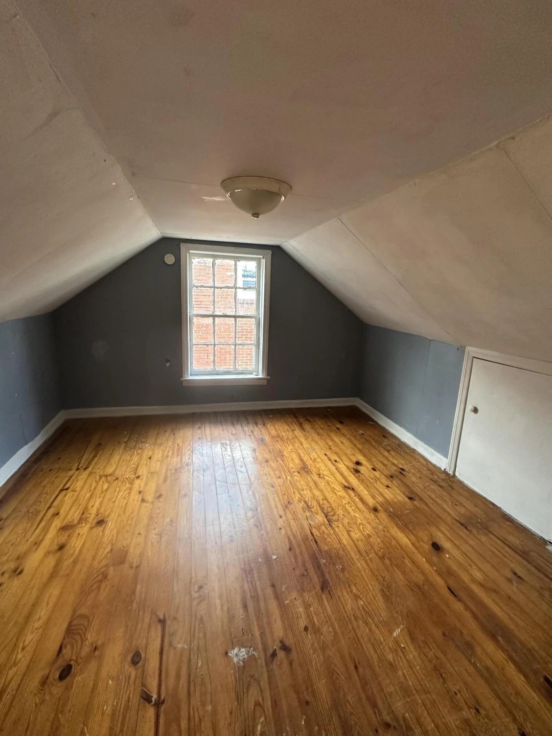 1012 Hunt AVE - Photo 12