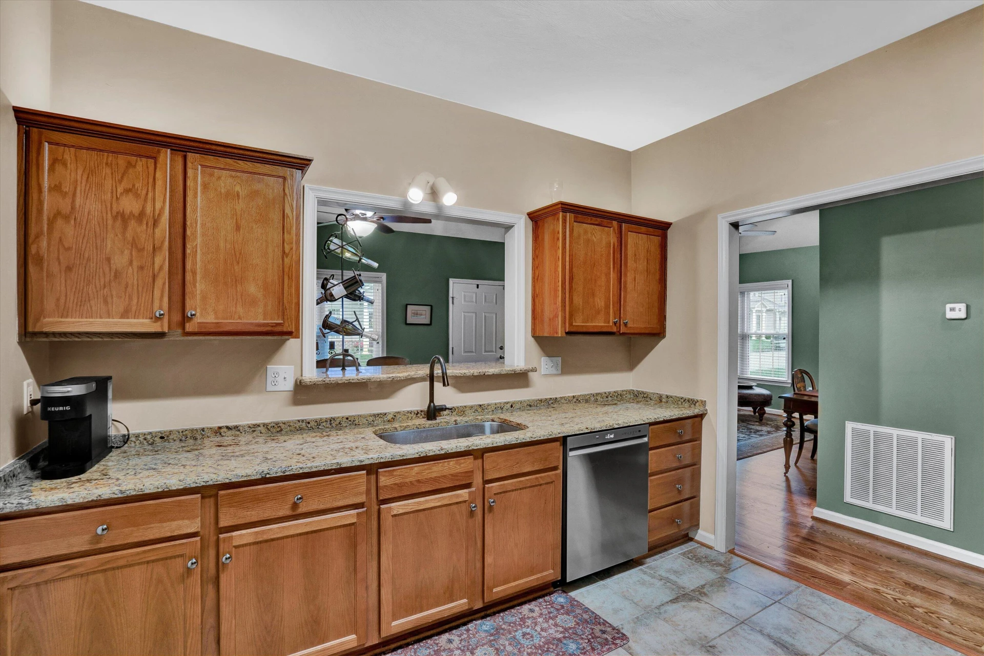 6626 Hartman CT - Photo 11