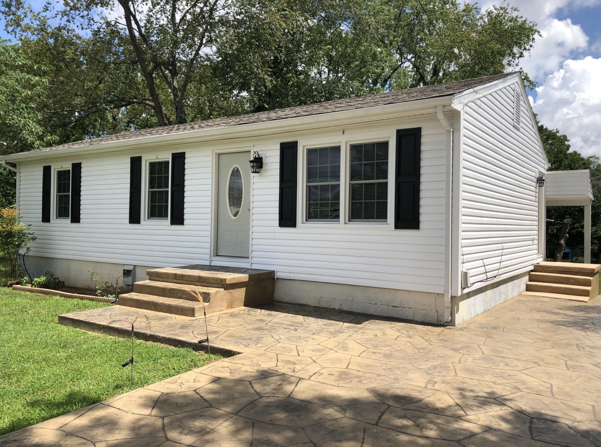 1311 Liberty RD - Photo 2