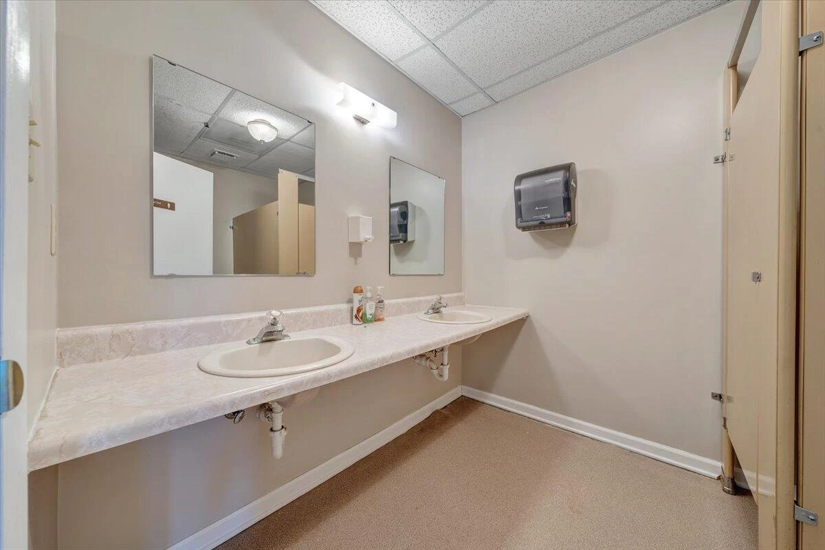 220 Brand AVE - Photo 11