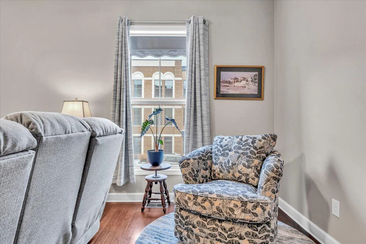 59 Broad ST - Photo 26