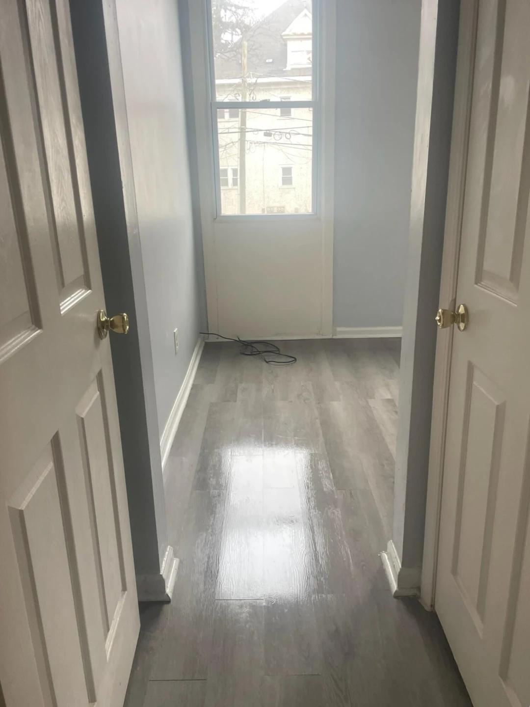 1110 Campbell AVE - Photo 5