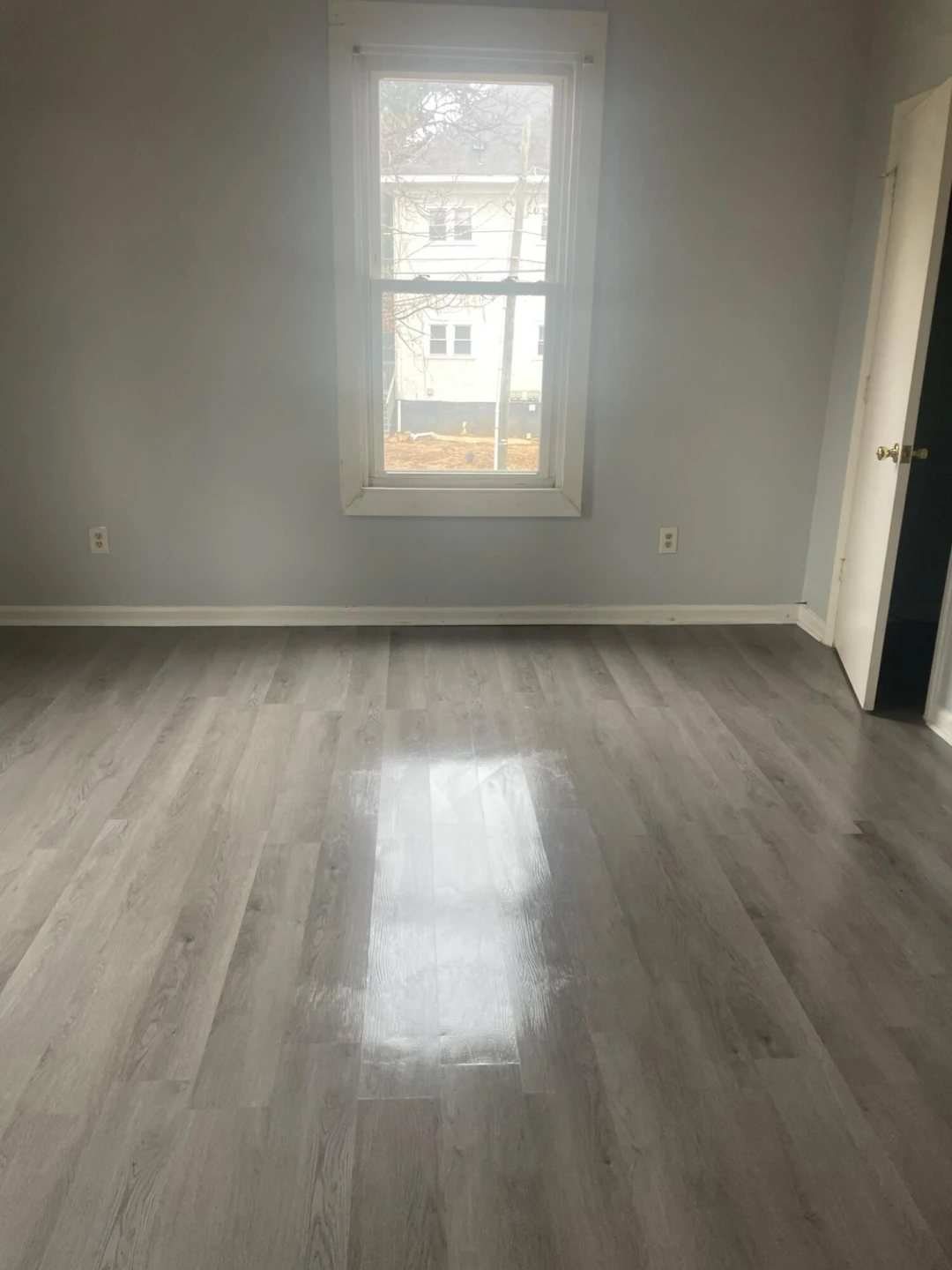 1110 Campbell AVE - Photo 7