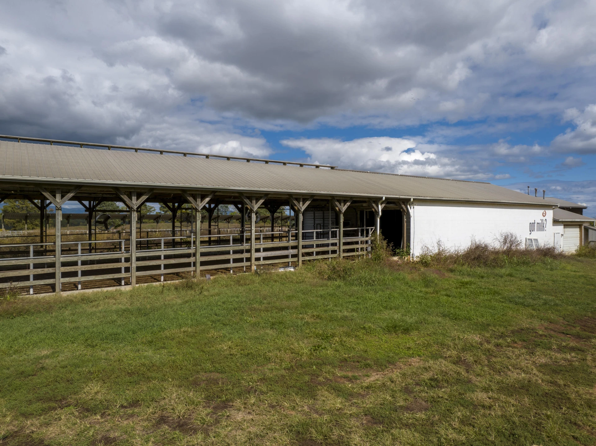 9961 Falling Creek RD - Photo 15