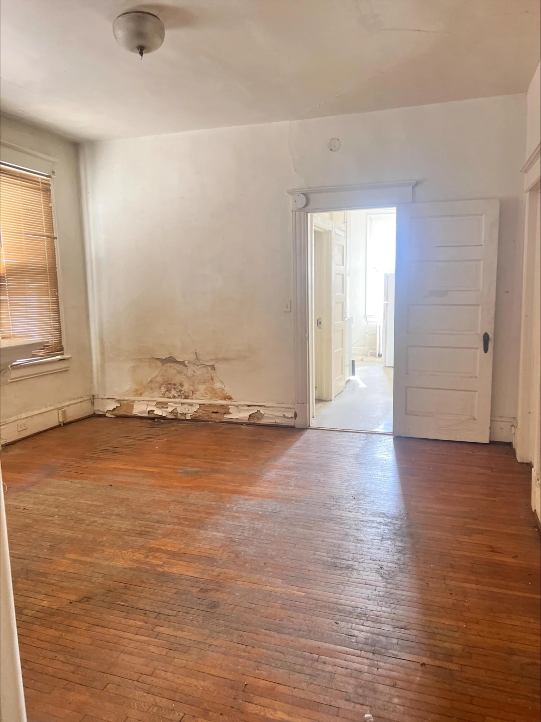 324 Mountain AVE - Photo 7