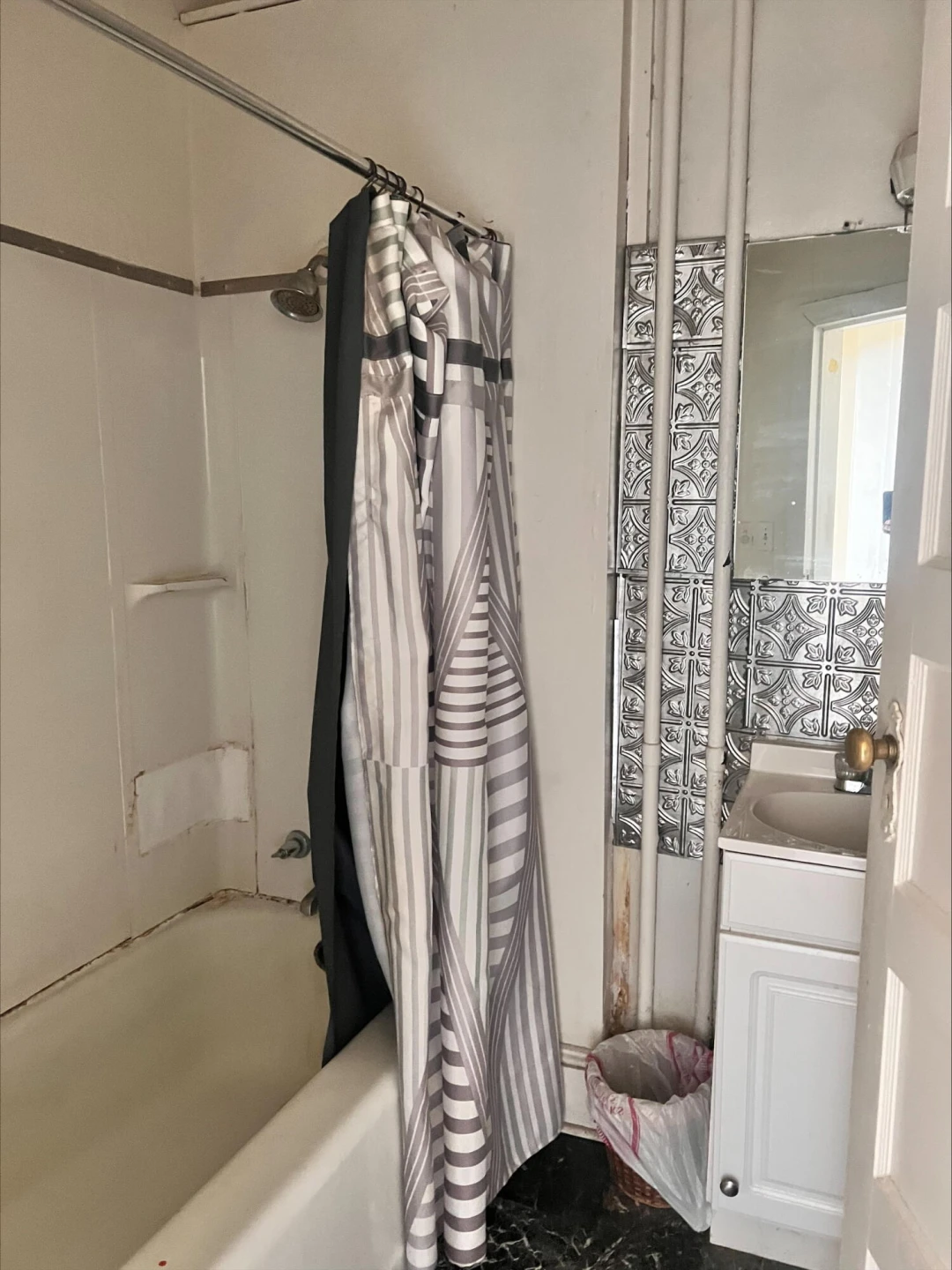 324 Mountain AVE - Photo 8