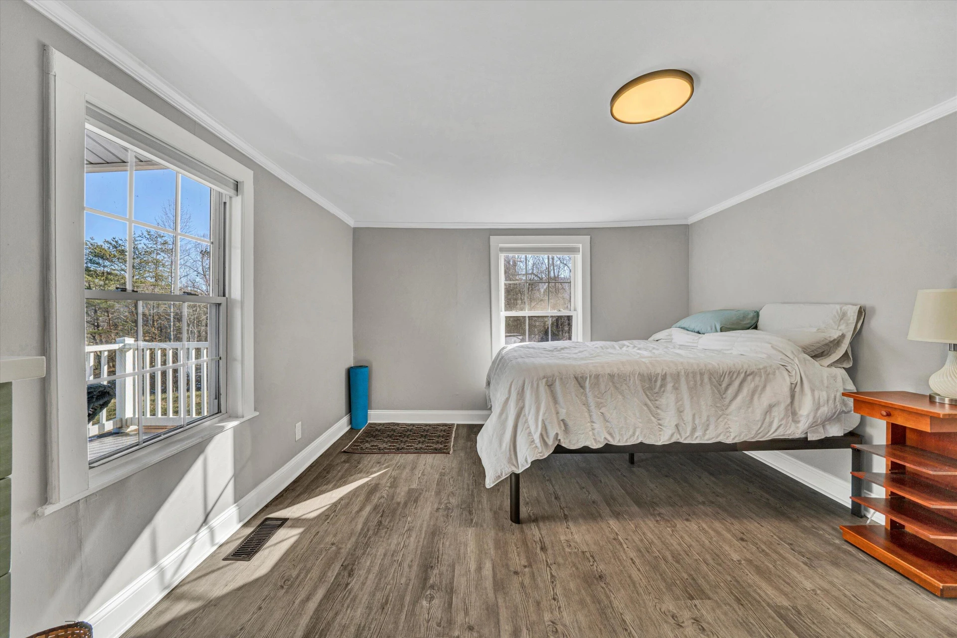 5678 Yellow Mountain RD - Photo 17