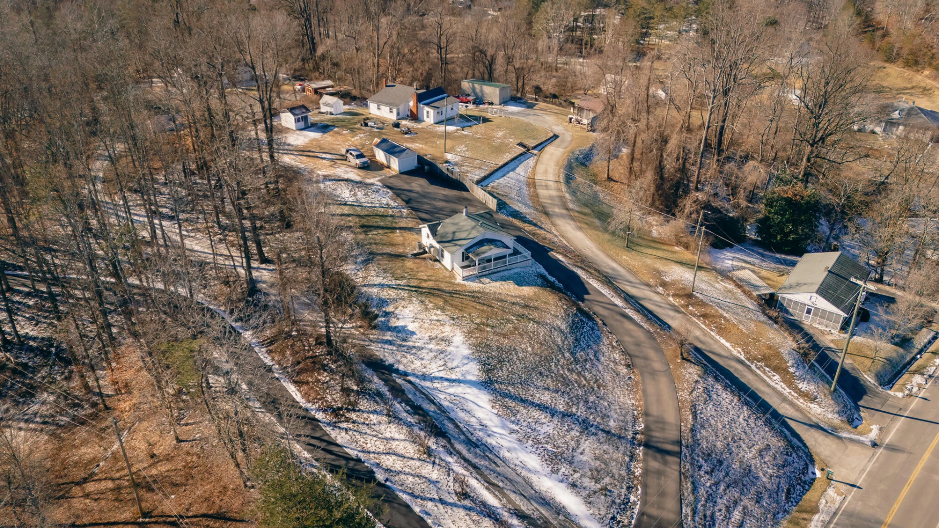 5678 Yellow Mountain RD - Photo 27