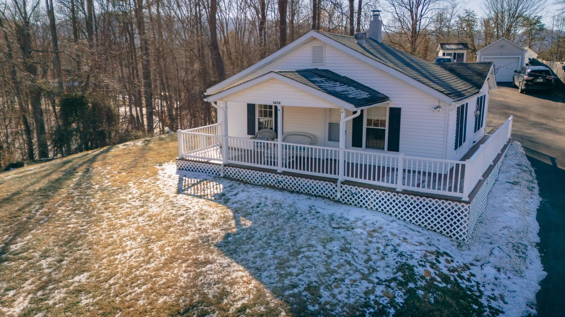 5678 Yellow Mountain RD - Photo 4