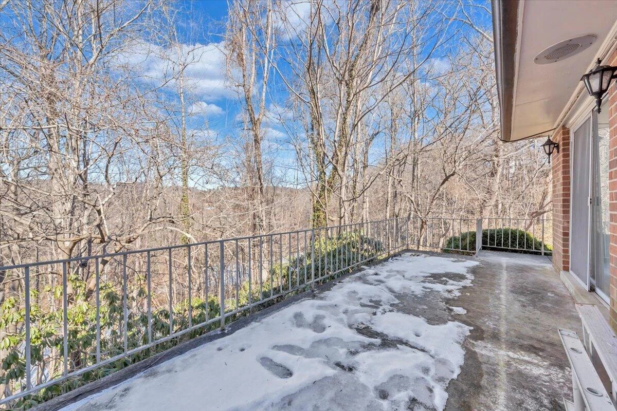 124 Sunset DR - Photo 40