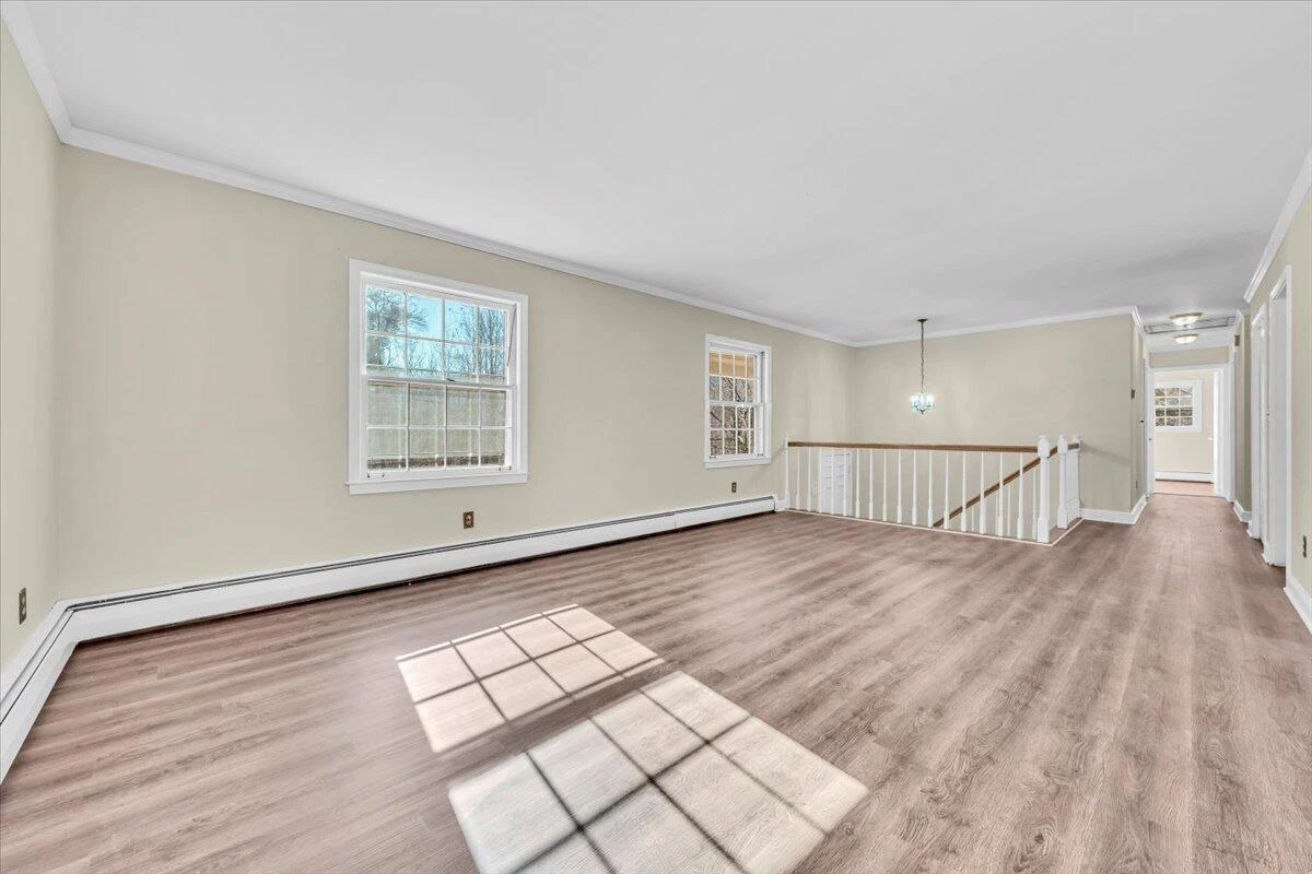 124 Sunset DR - Photo 6