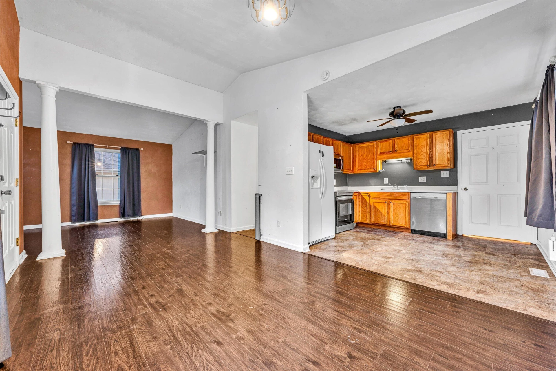 2610 King ST - Photo 13