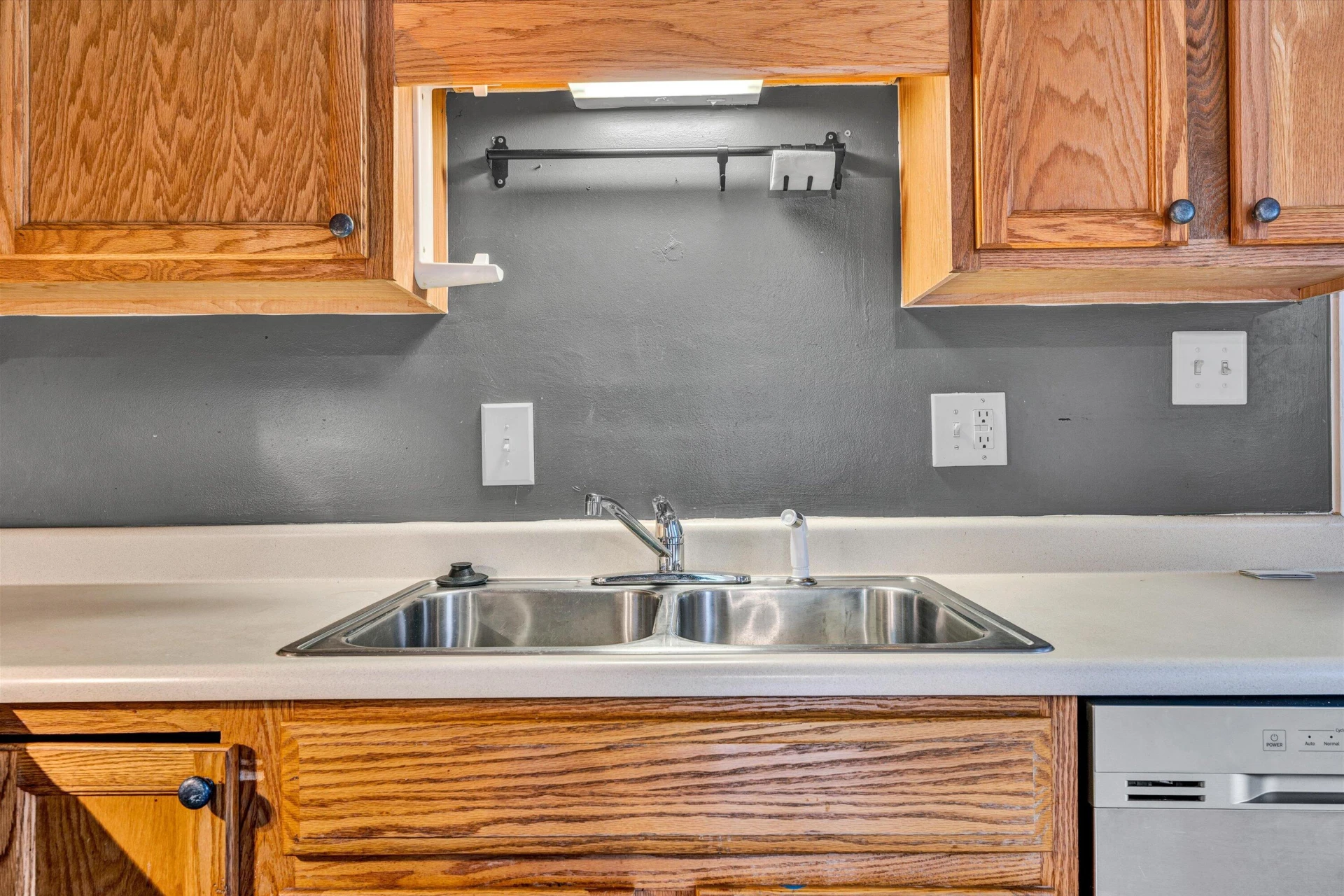 2610 King ST - Photo 16