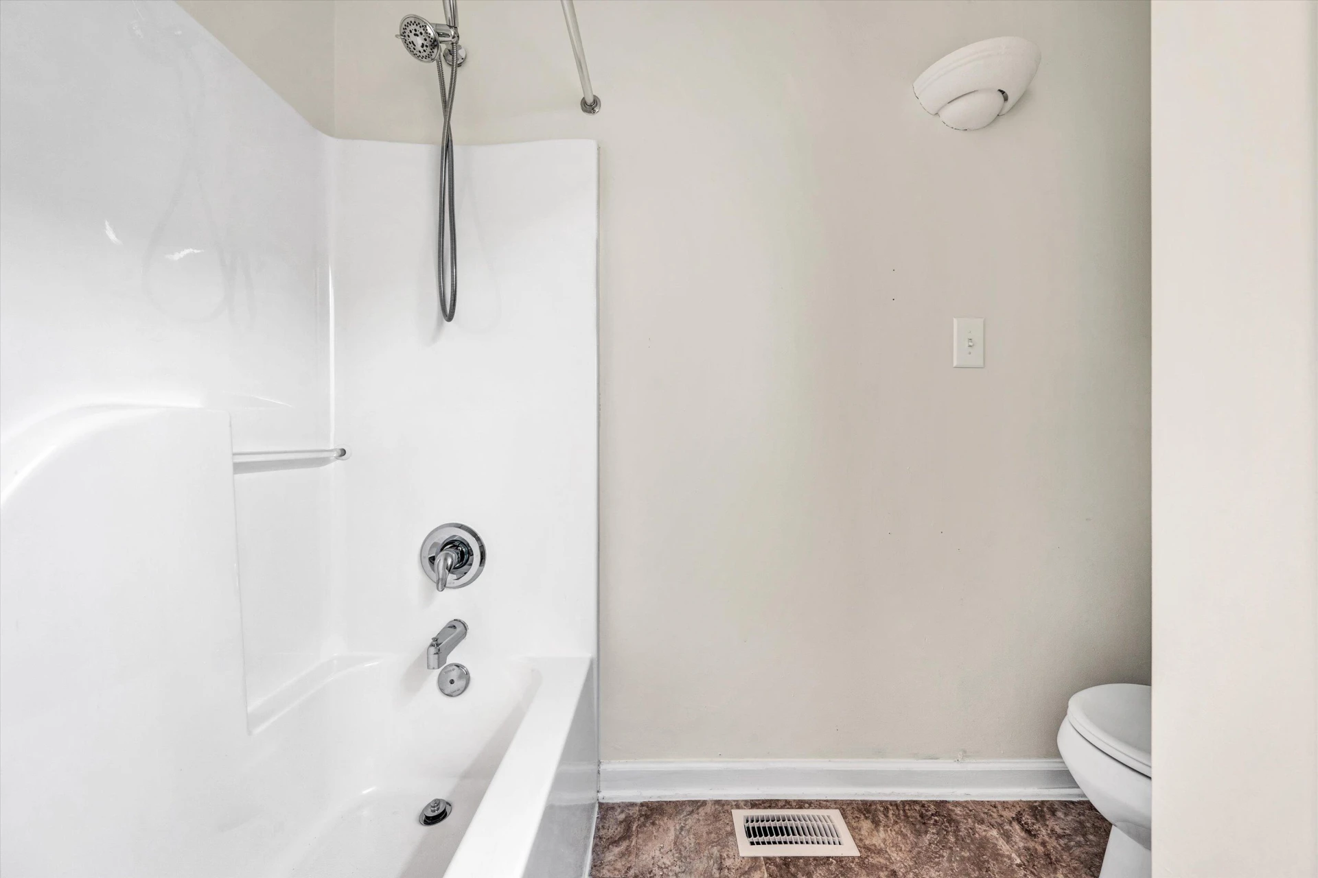 2610 King ST - Photo 23