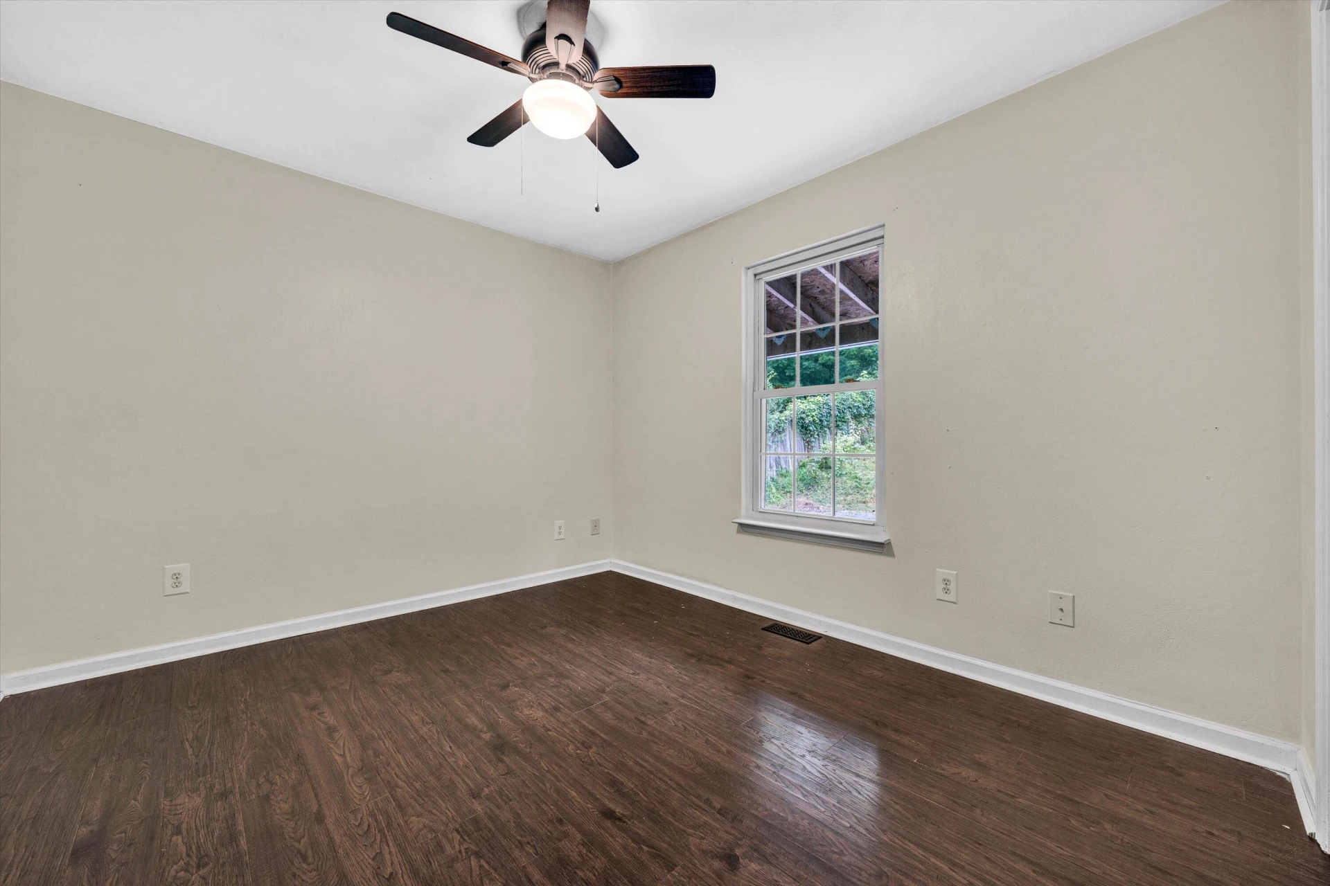2610 King ST - Photo 25