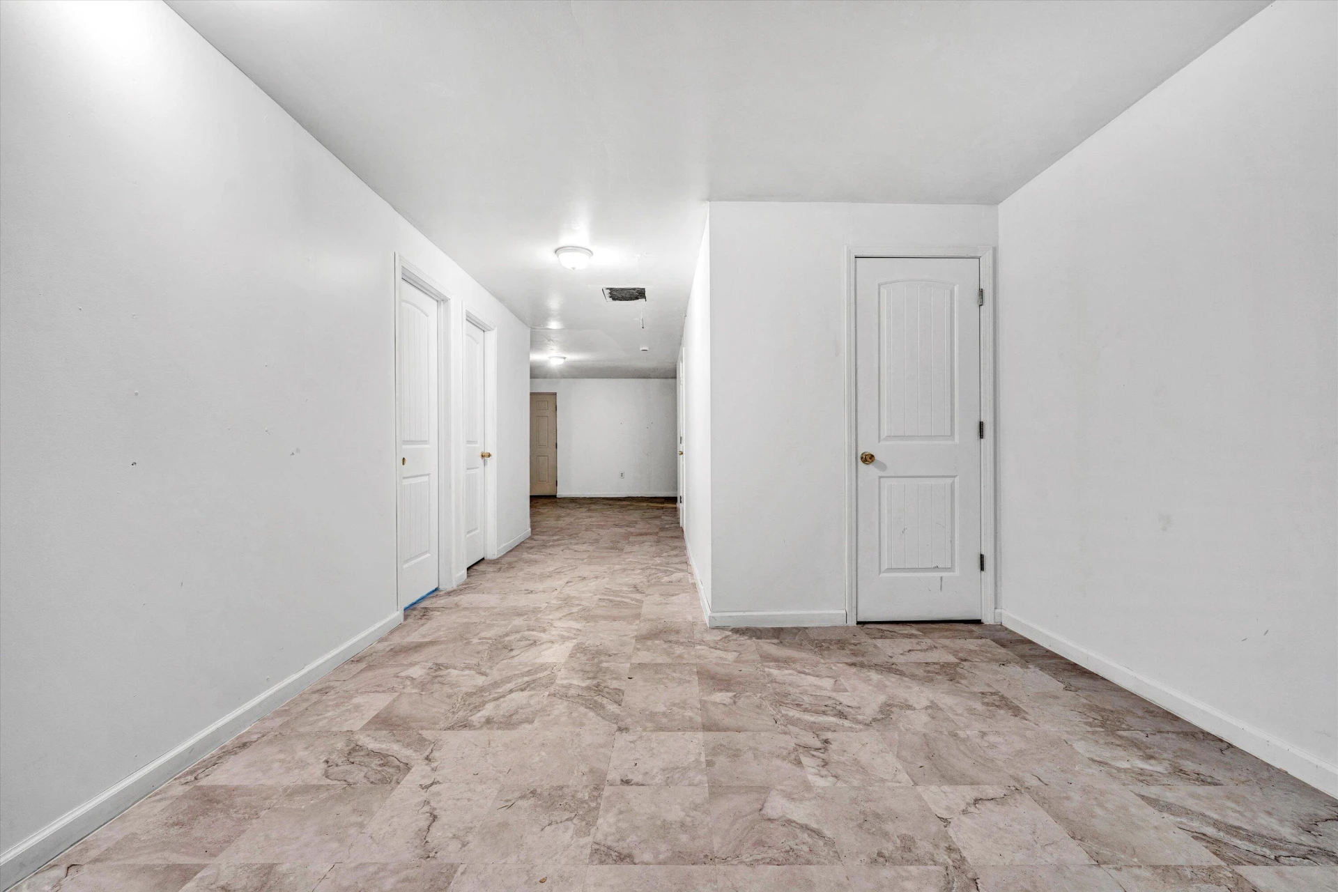 2610 King ST - Photo 32