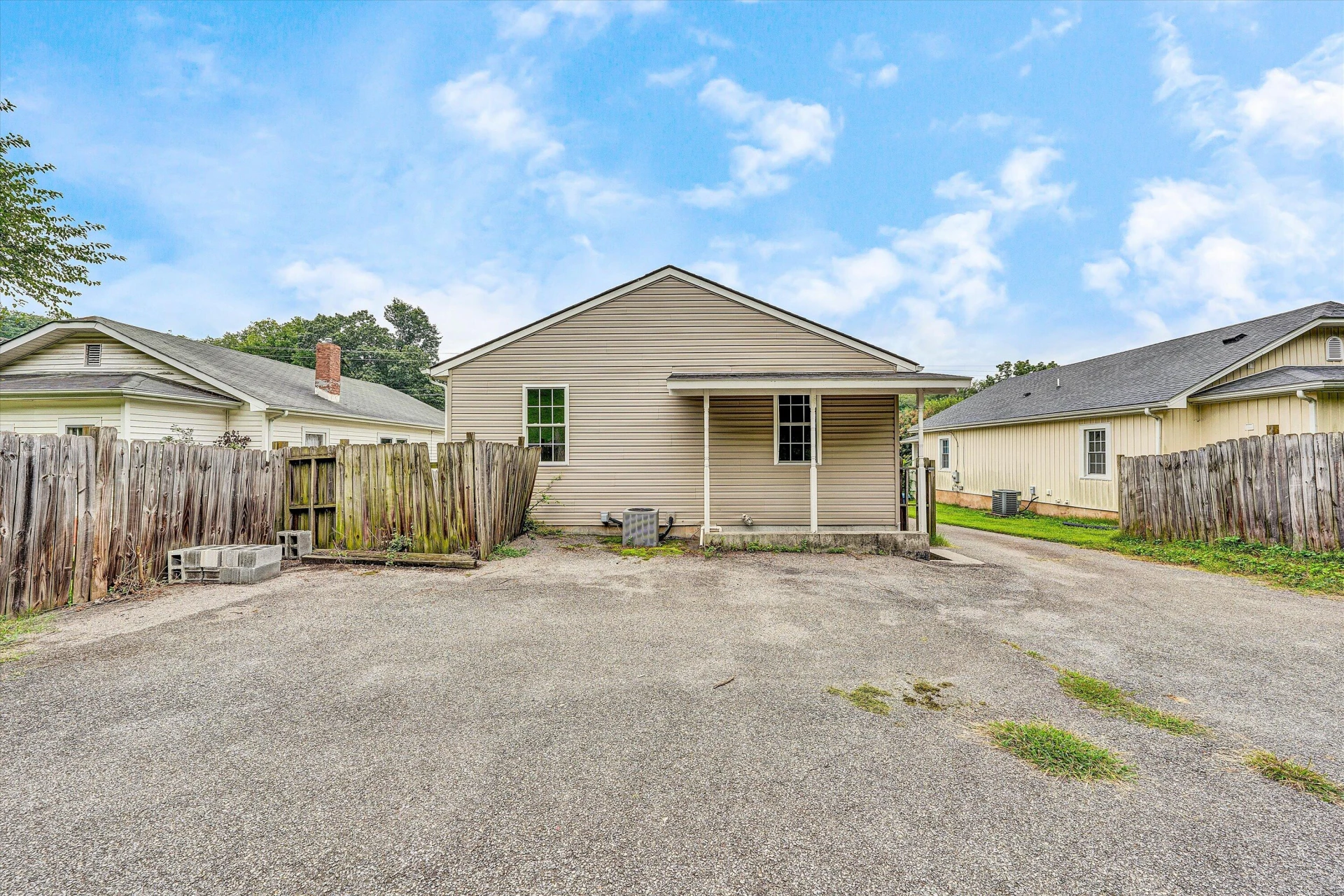2610 King ST - Photo 42