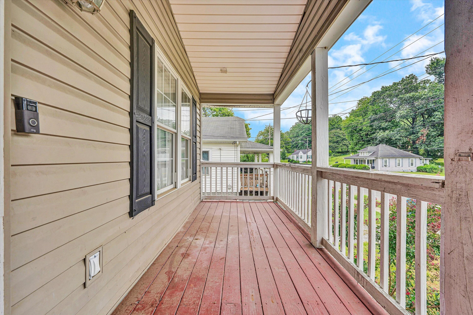 2610 King ST - Photo 8