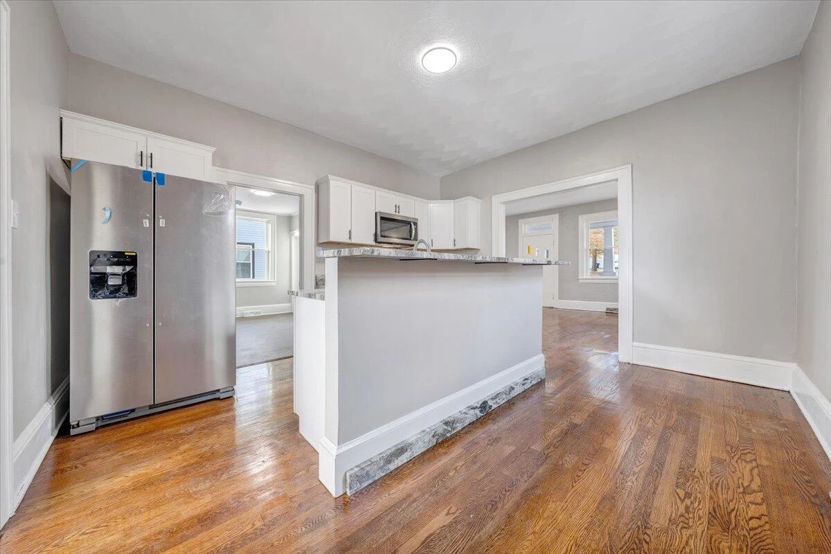 1612 Carroll AVE - Photo 13