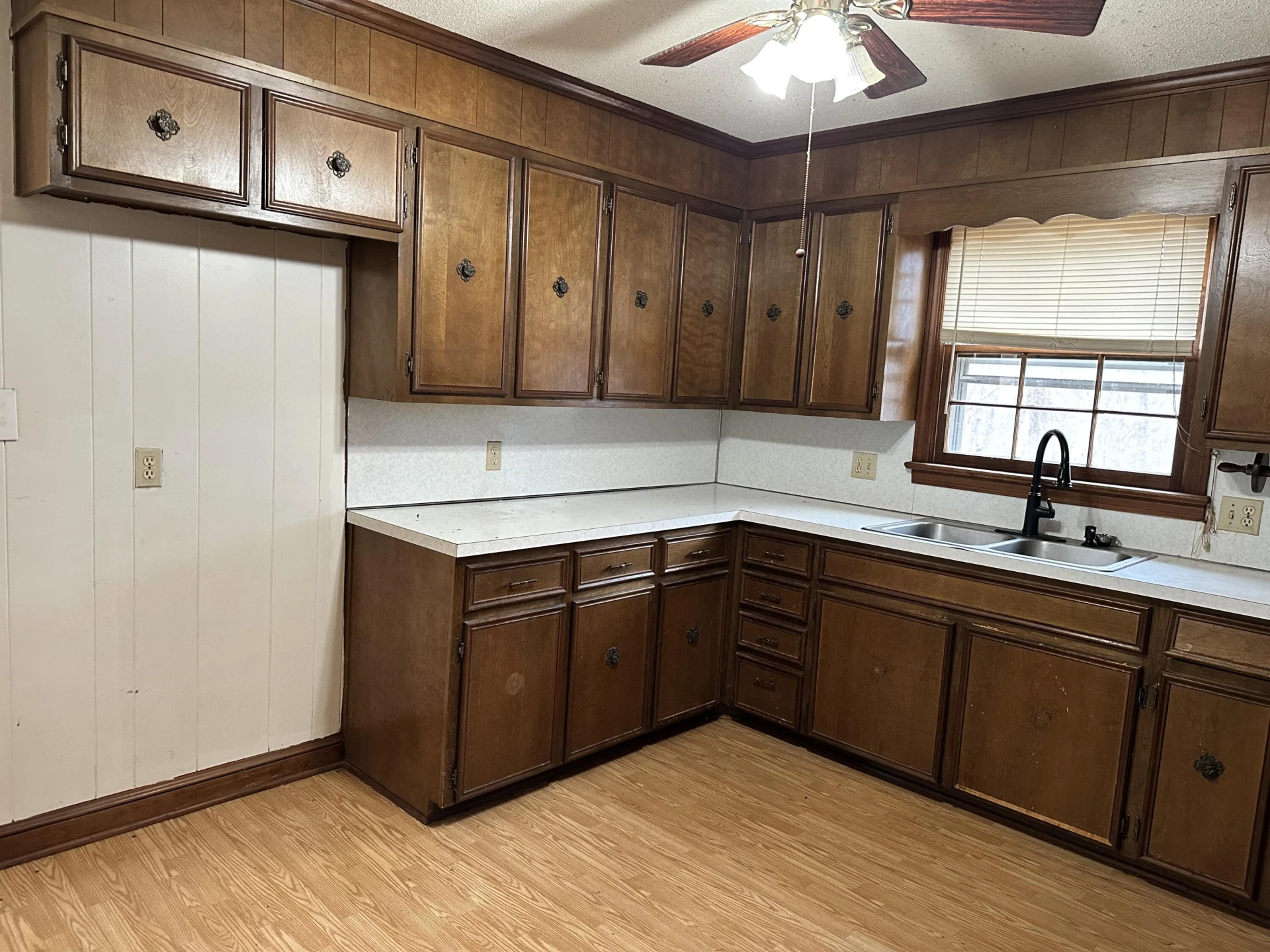 413 Patsy AVE - Photo 3