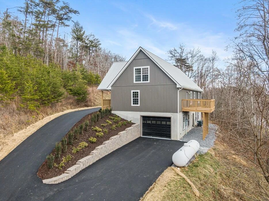 6380 Owens RD - Photo 4