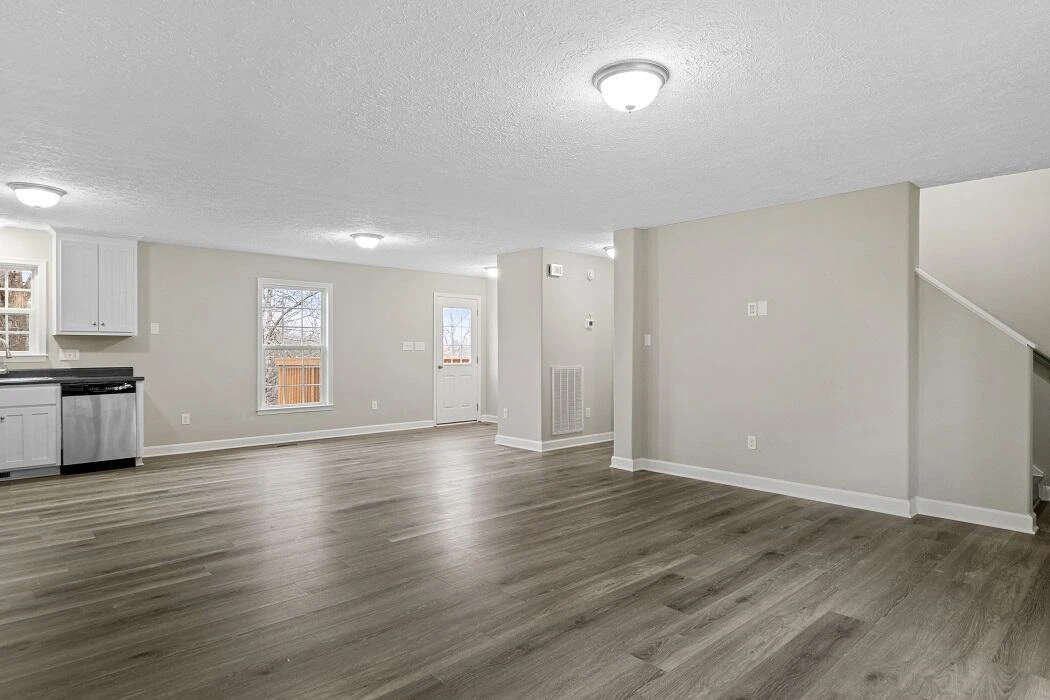 6380 Owens RD - Photo 7