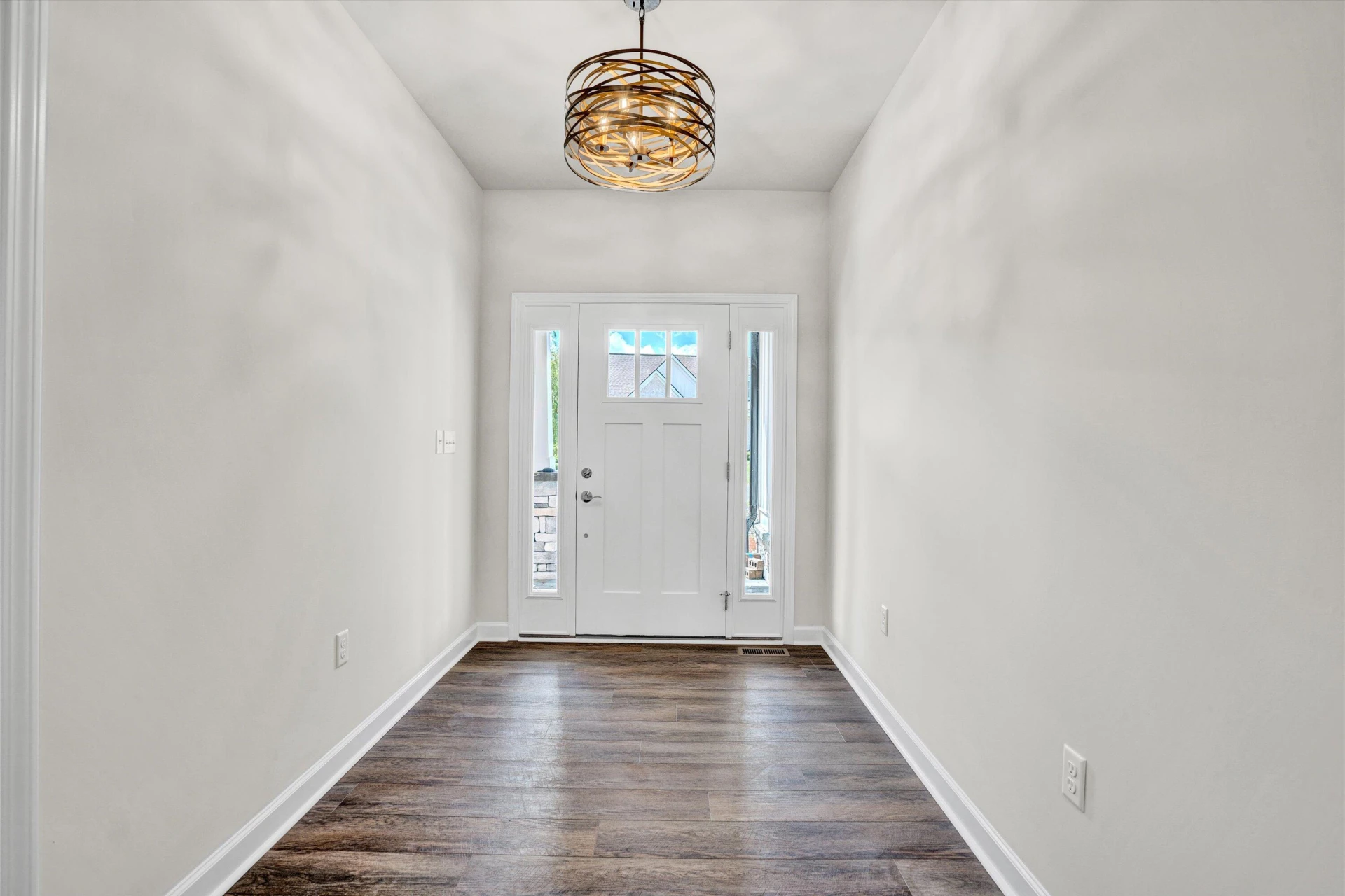 726 Ambler LN - Photo 2