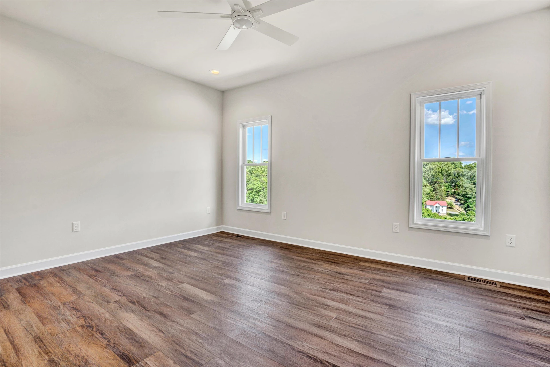 726 Ambler LN - Photo 24