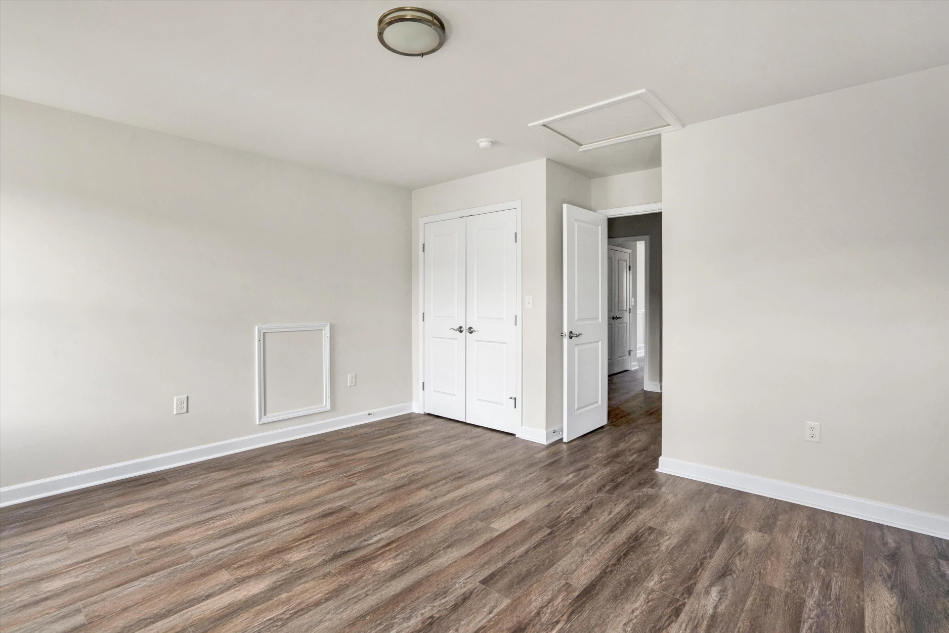 726 Ambler LN - Photo 32