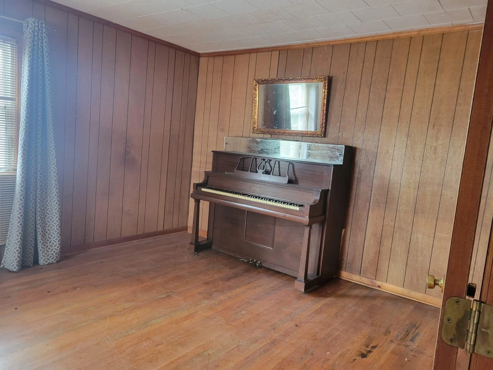 10457 Rockford School RD - Photo 3