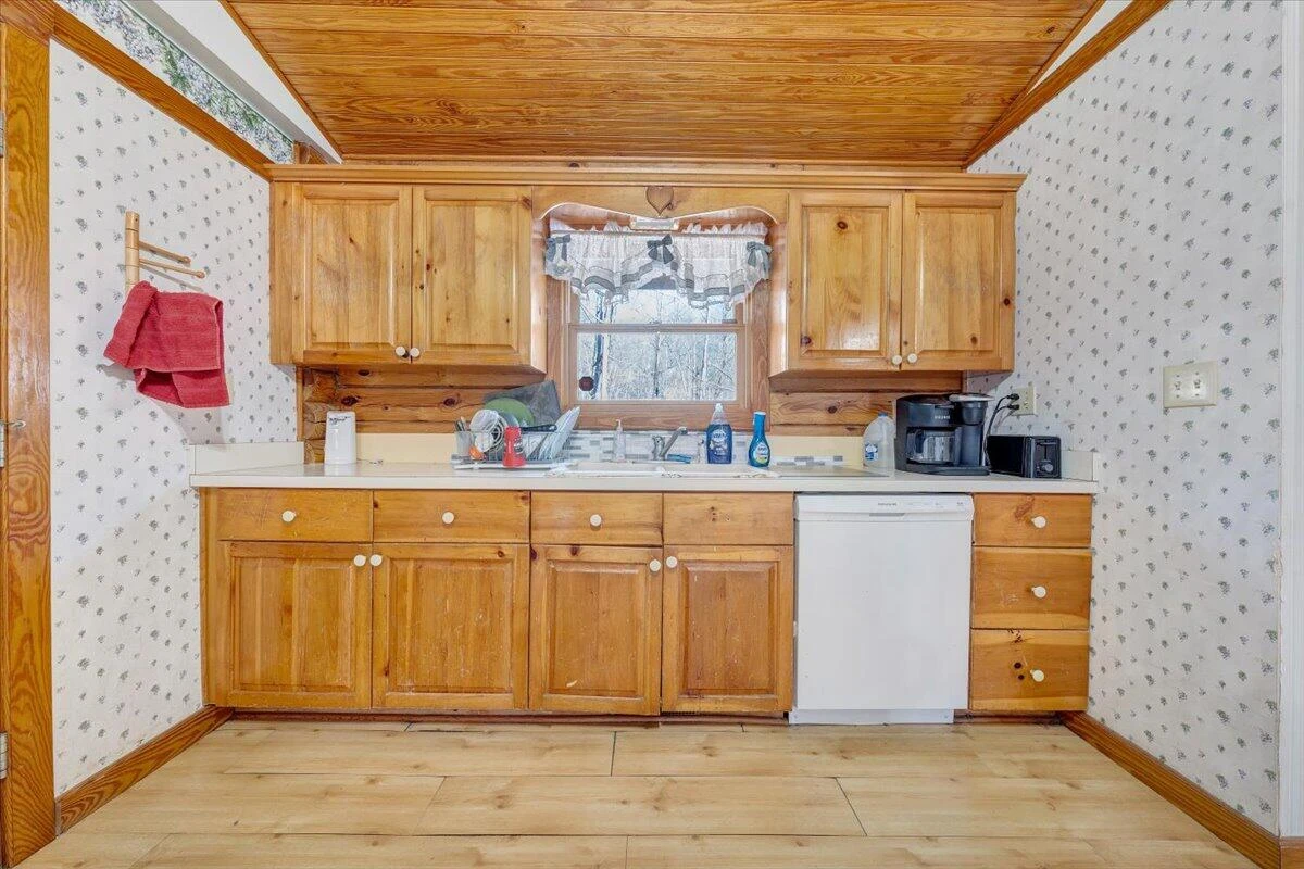 13120 Callaway RD - Photo 13