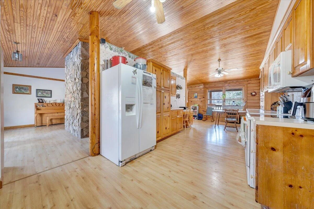13120 Callaway RD - Photo 14