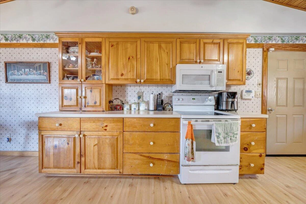 13120 Callaway RD - Photo 20