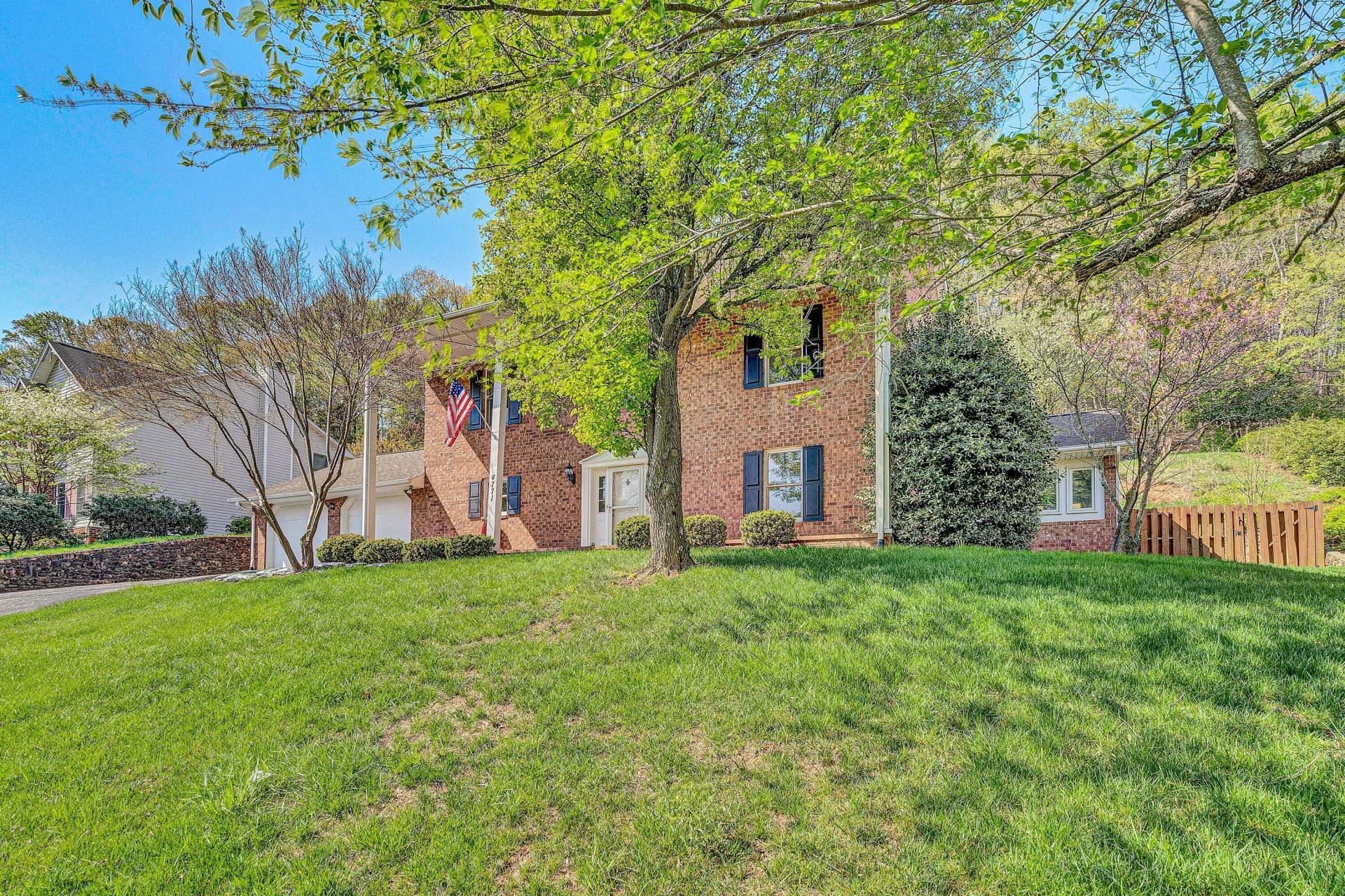 4771 Hickory Hill DR - Photo 2