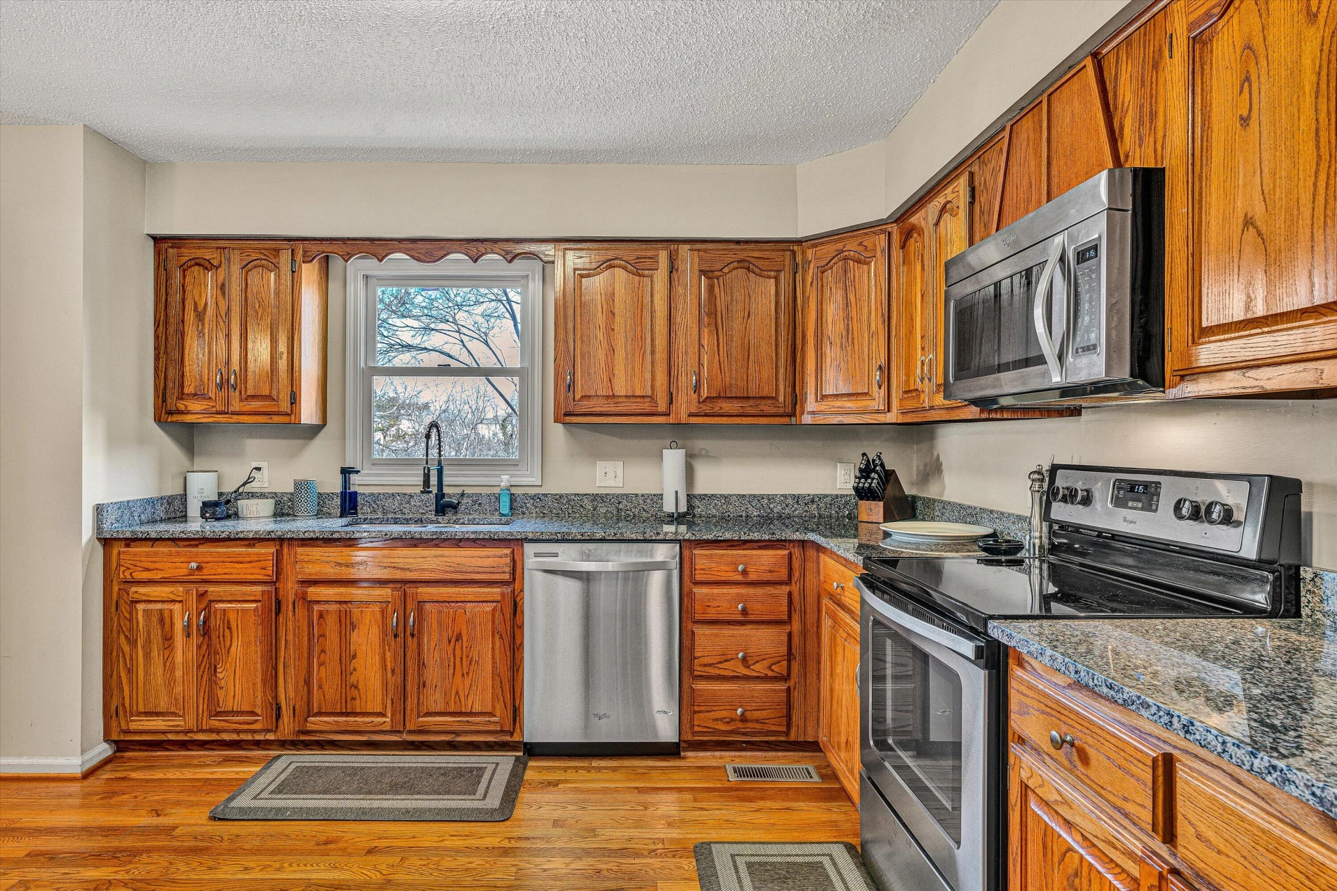 4771 Hickory Hill DR - Photo 8